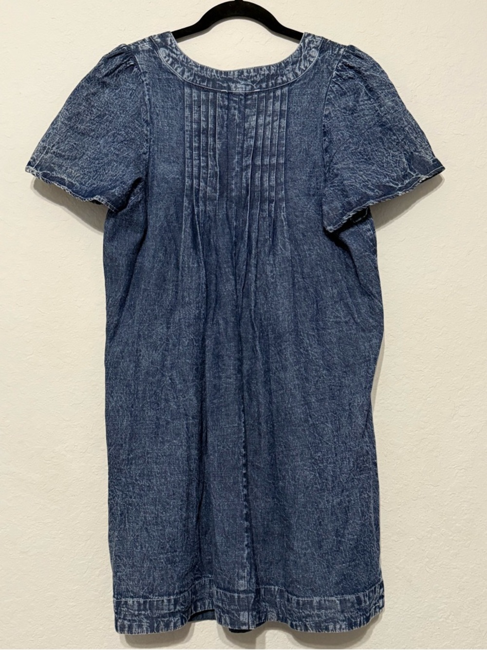 EASEL Short Sleeve Pleated Dark Wash Blue Denim A-Line Mini Dress with pockets - Picture 4 of 10